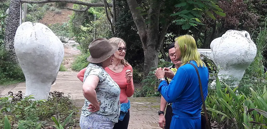 Touring Vietnam's Art Valley with artist Dao Anh Khanh