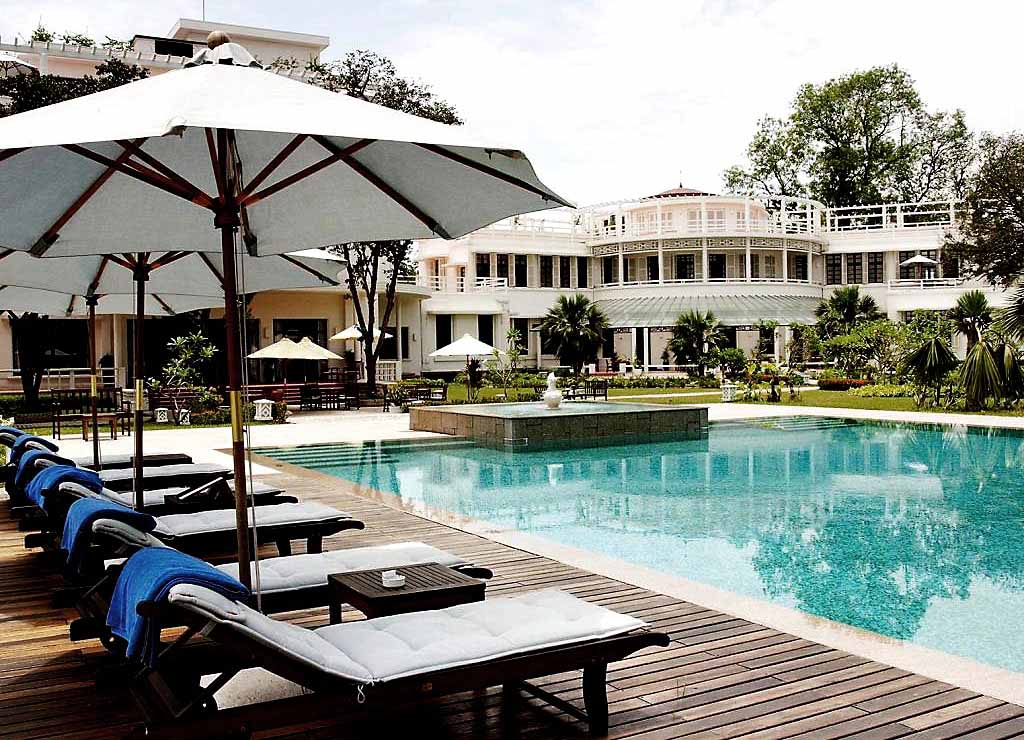 La Residence Hue pool area
